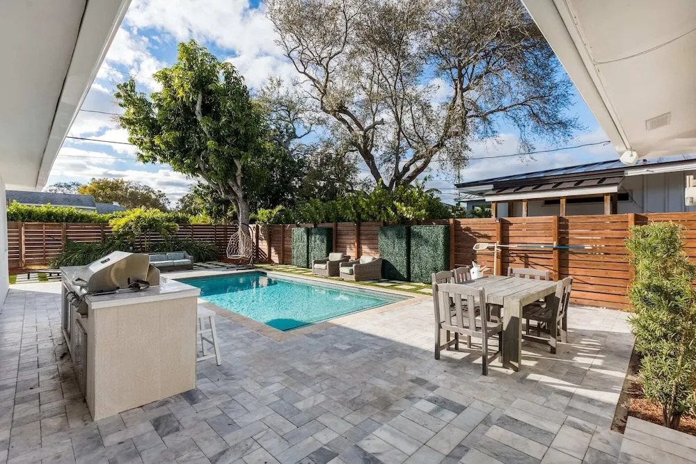 Olas Villa by Rove Travel - Home with Heated Pool