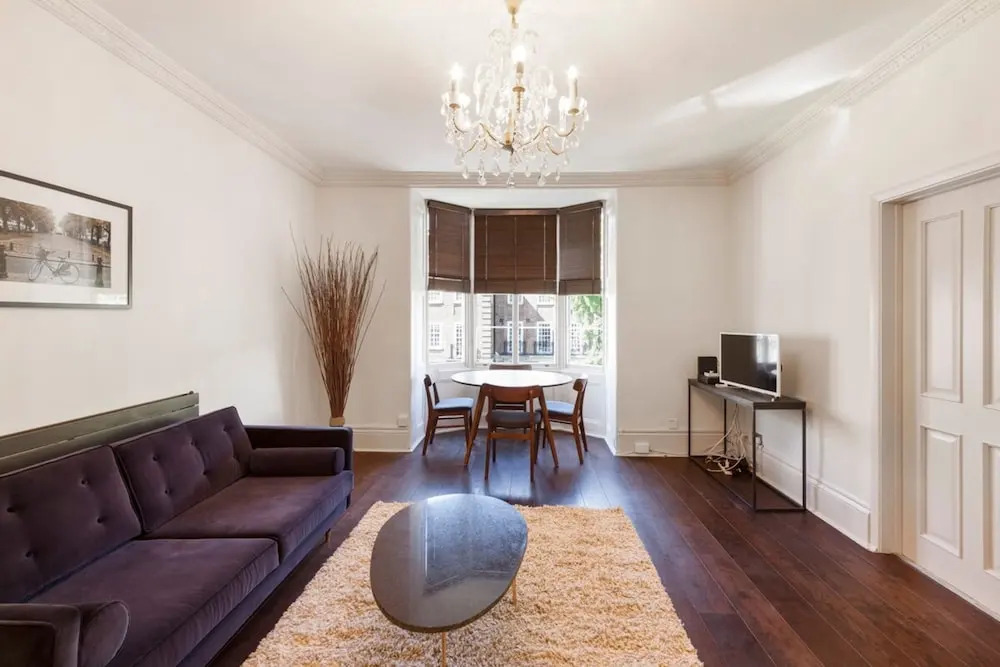 Elegant, Airy 2 Bedroom Flat in Paddington