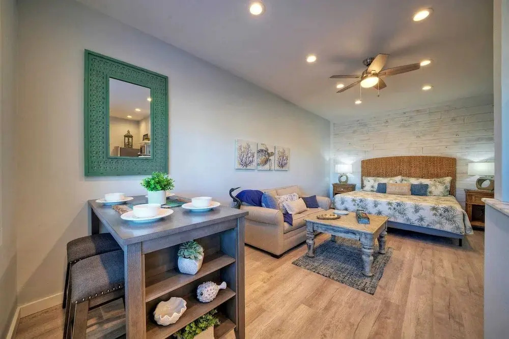 Beach Boardwalk Access, 2 Pools, Pickleball/tennis Beach Bliss by Avantstay