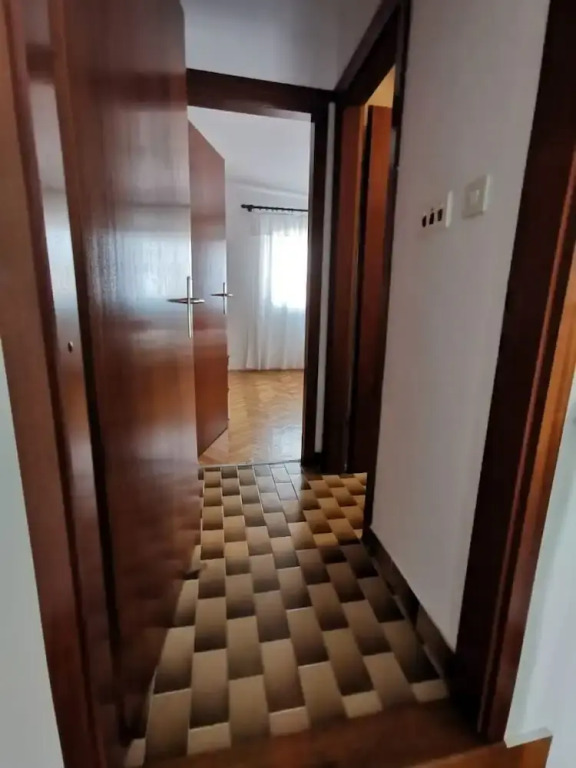 Srđan - 10 m From the Beach - A2