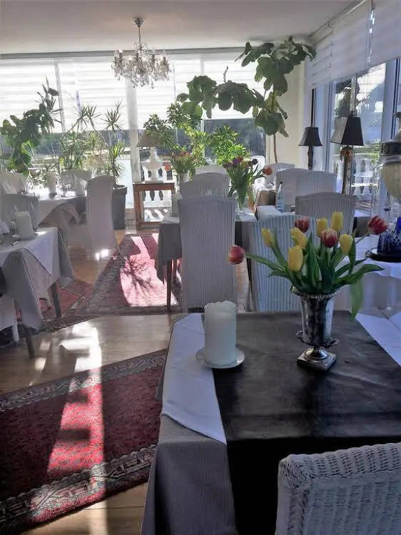 LA VILLA Hôtel-Restaurant