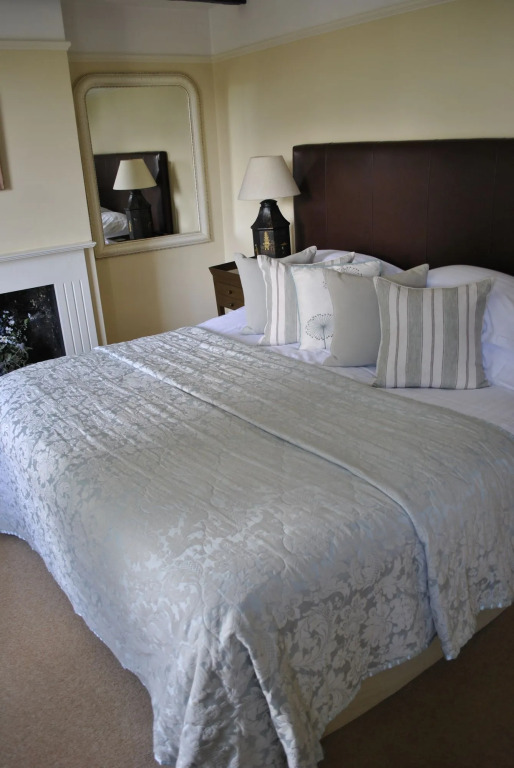 The Royal Oak Inn