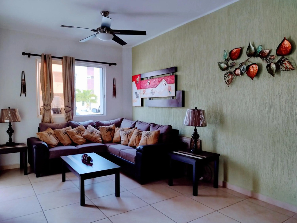 Casa nueva en Olivos 3, excelente ubicación