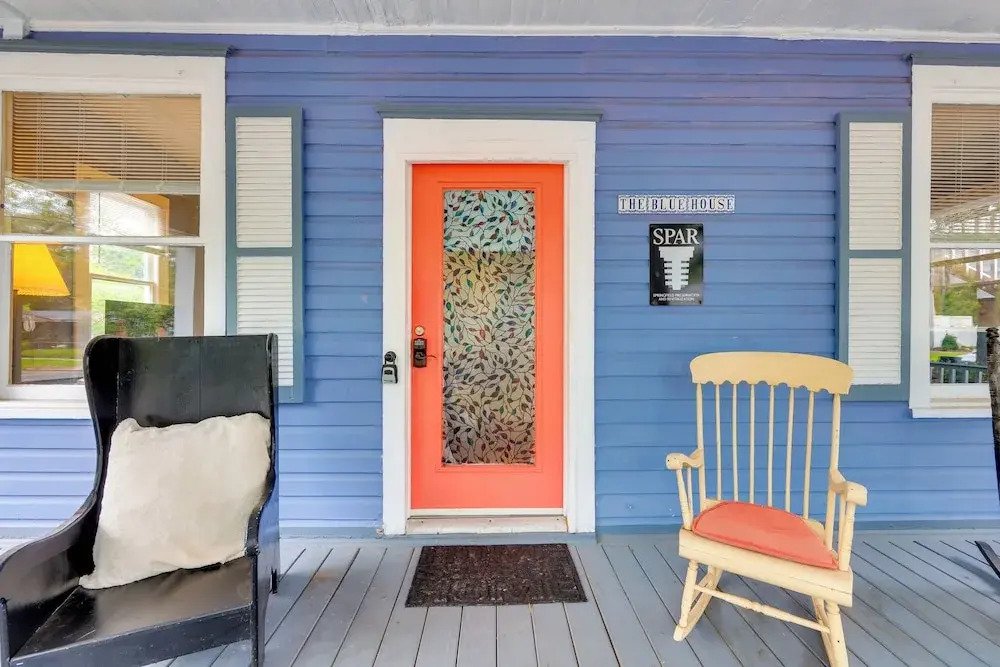 Charming Jacksonville Home ~ 2 Mi to Downtown!