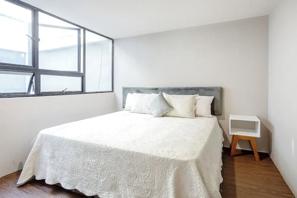 Roma Norte Retreat - 2br, Wifi- Parking- Sleeps 6