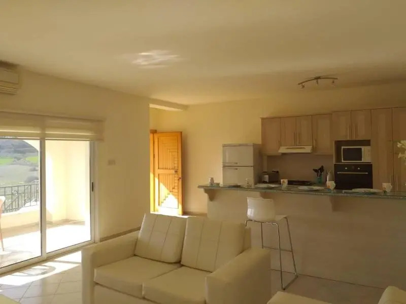 Impeccable 2 bed Penthouse