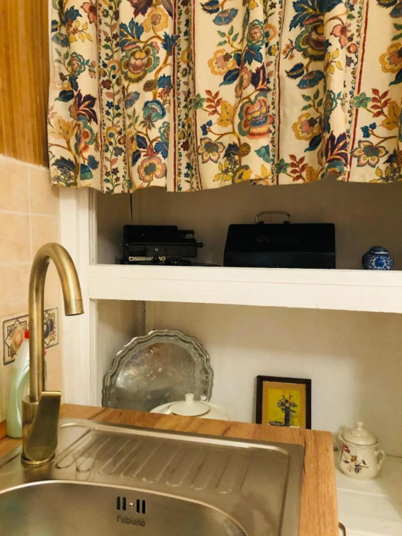 Vintage Apartment 2 rooms with Balcony