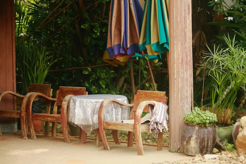 Baan LoyLom SuanAmphawa