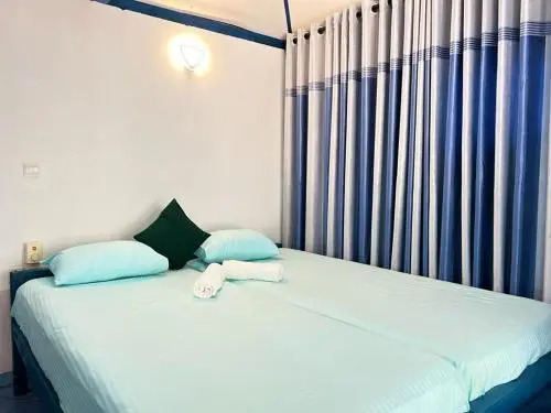 Tsunami beach hotel arugambay