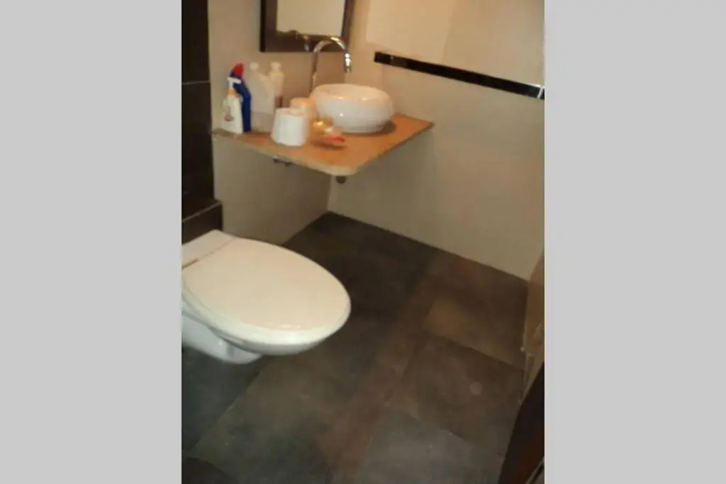 10 Jer Villa 2BHK