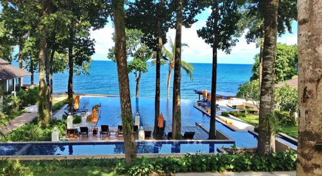 Chang Buri Resort & Koh Chang Hillside