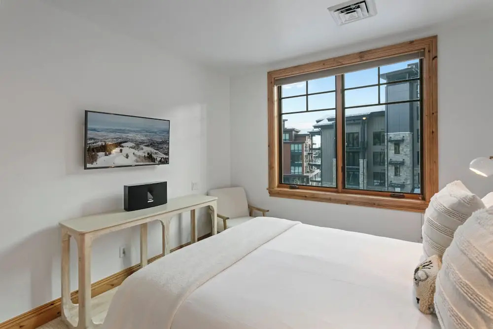 4 Bed 3.5 Bath Deer Valley Ski-in/ski-out 4 Bedroom Condo