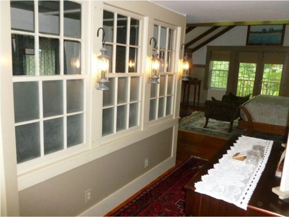 1786 The Limestone Inn Bed & Breakfast