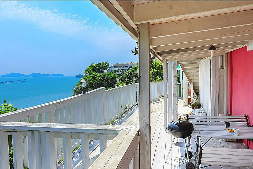 Taean Yauri Pension