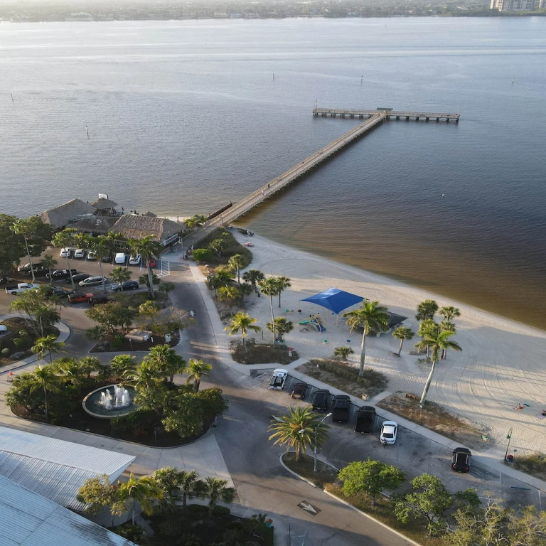 Little Paradise - 3 2 Yacht Club Area With Pool
