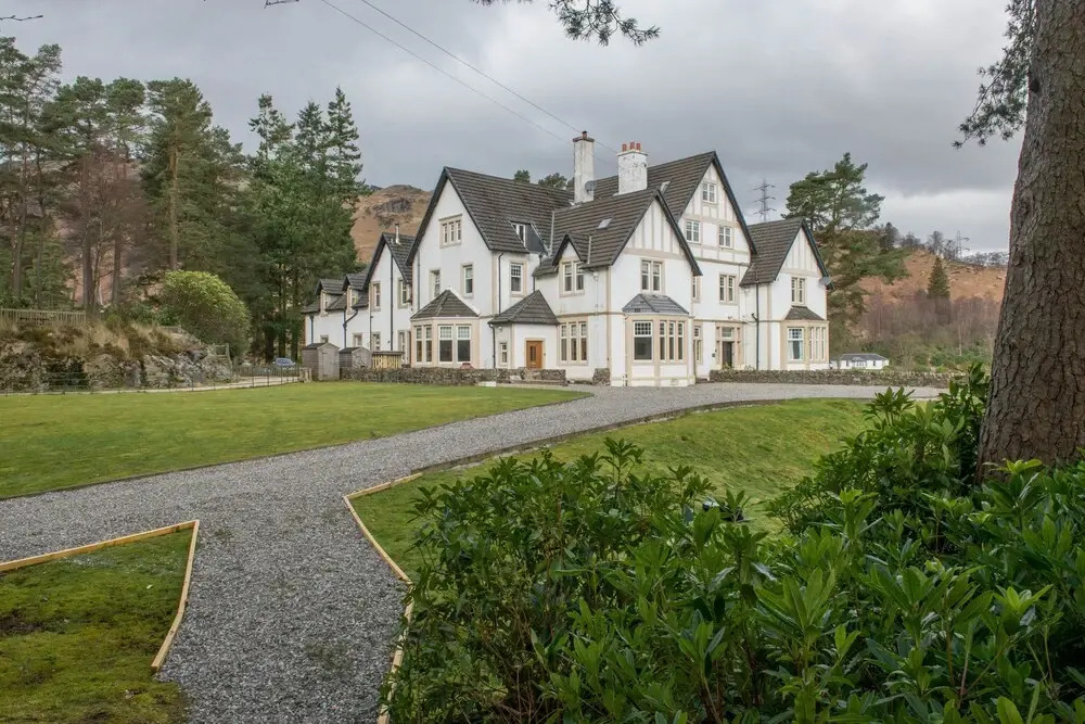 Stronachlachar Lodge