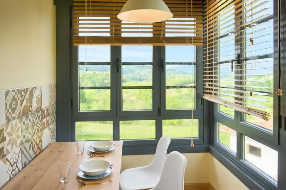 APARTAMENTOS LA LLONGAR