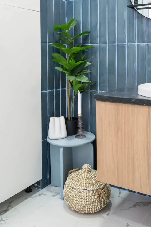 Contemporary Aparthotel 2-BR Flats Near Old Town Quiet & Serene
