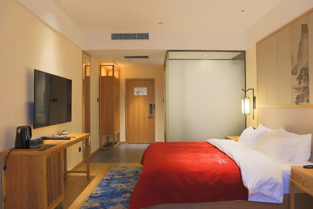 Qianna Hotel Zhongzhou Avenue Branch