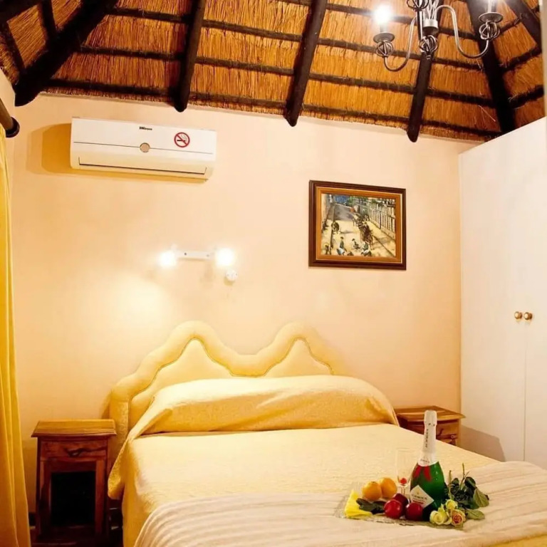 Lalapanzi Hotel & Conference Centre