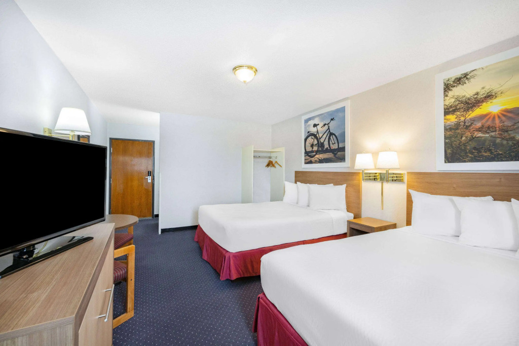 Days Inn by Wyndham Monticello