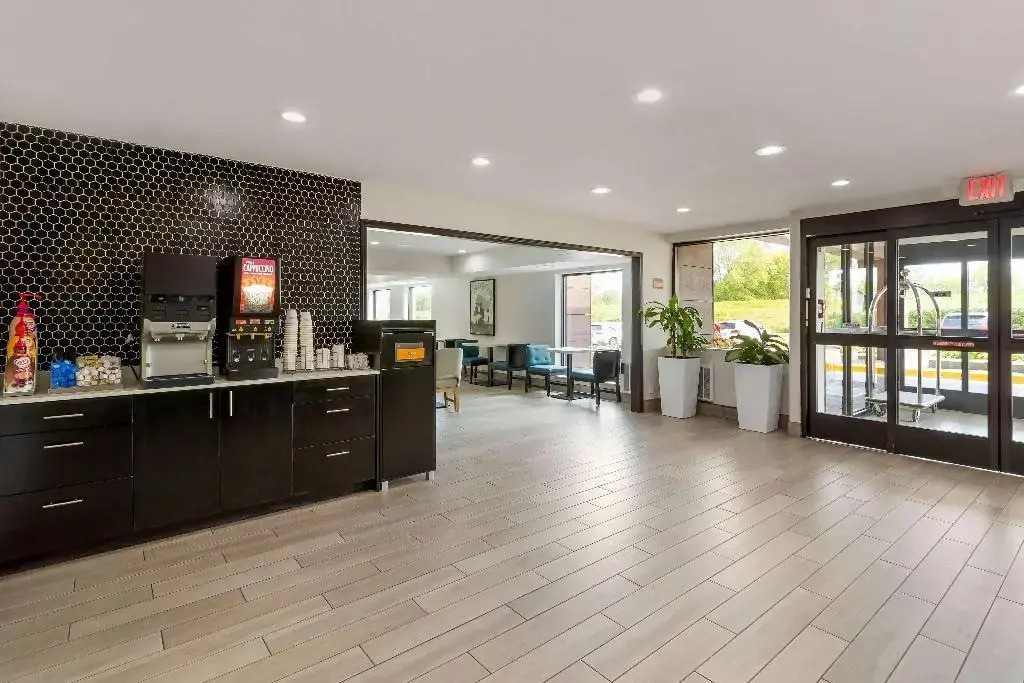 The La Quinta Inn Des Moines West Clive