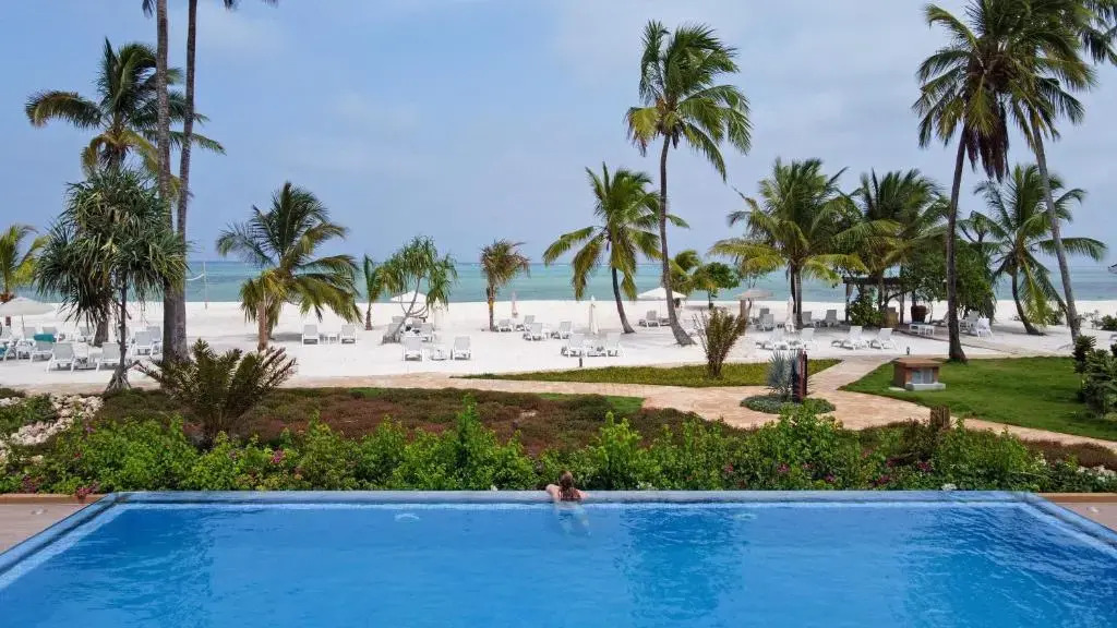 Отель LUX Marijani Zanzibar