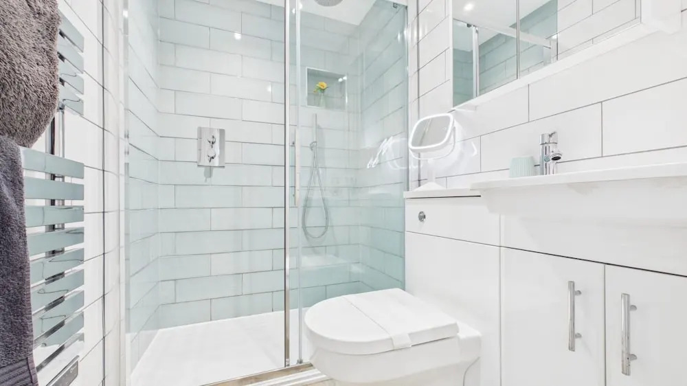 No. 6 Croft House - 1 Bedroom Apartment - Tenby