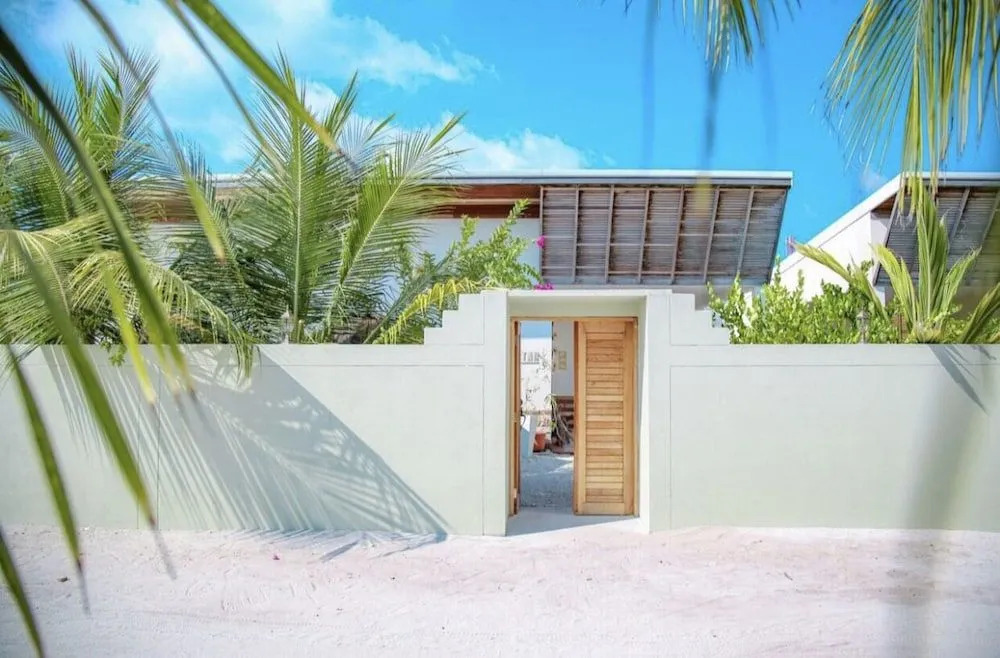 Himeyn Beach Retreat