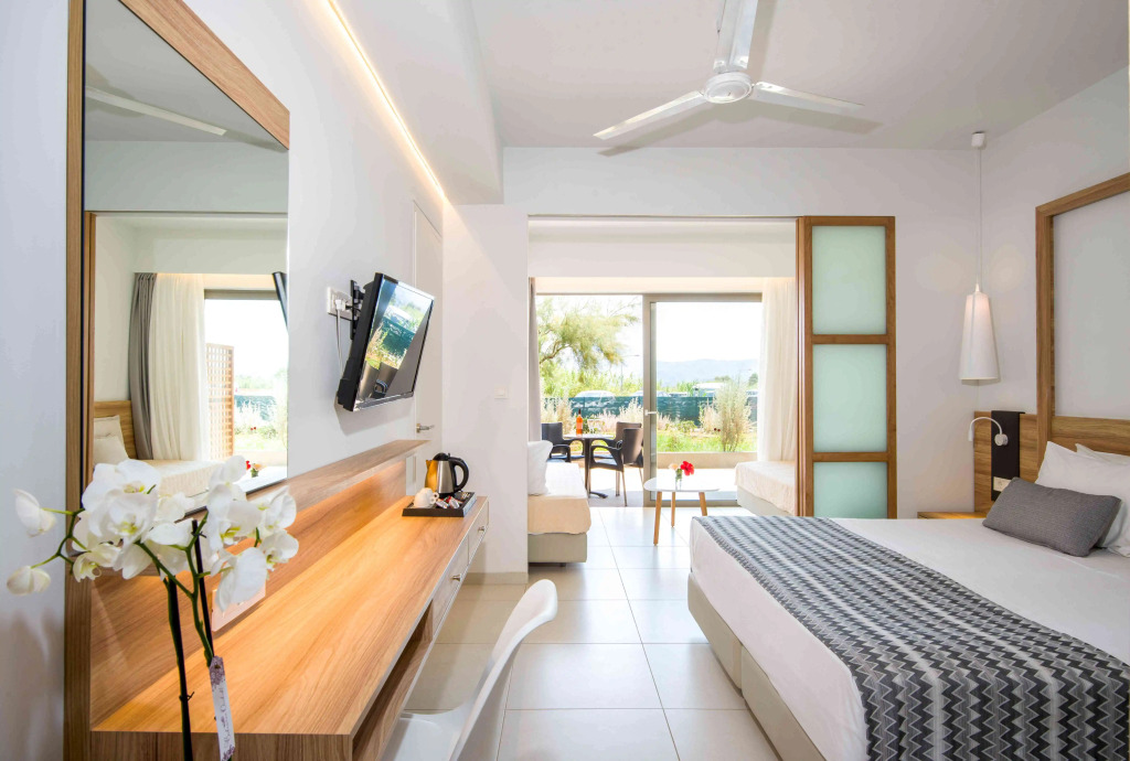 Kiani Beach Resort Family All Inclusive
