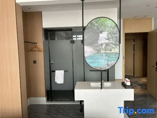Zhongxiang Kaiden Business Hotel