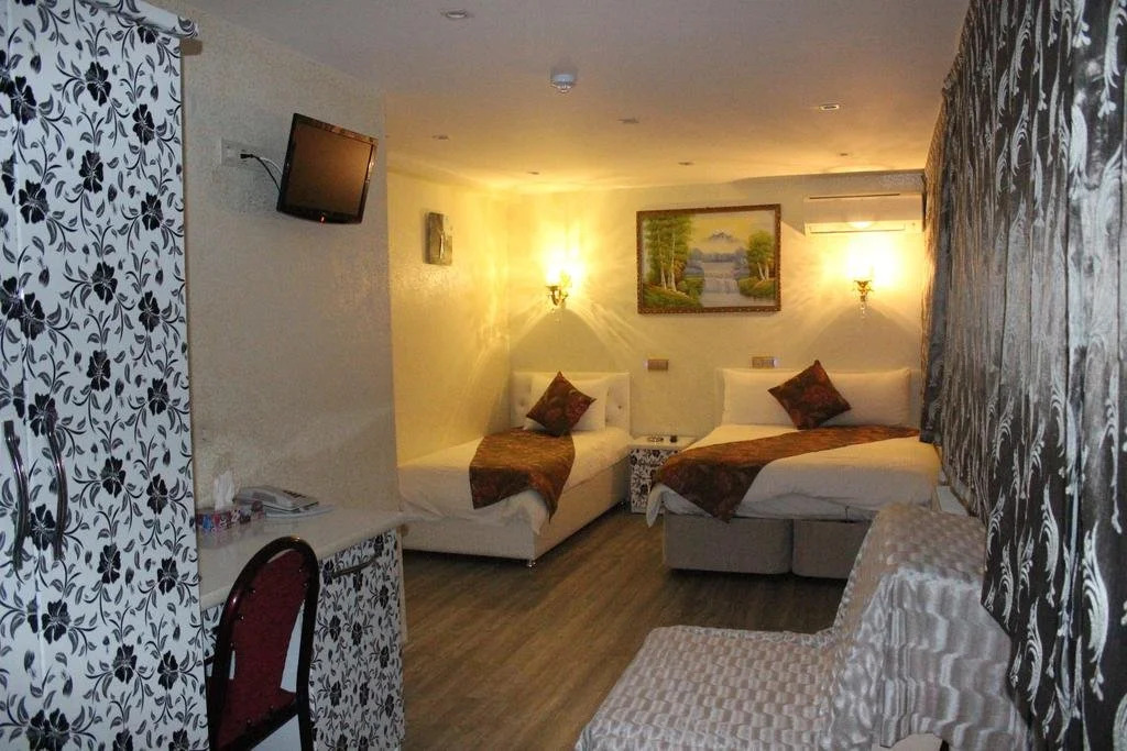 Celik Saray Hotel