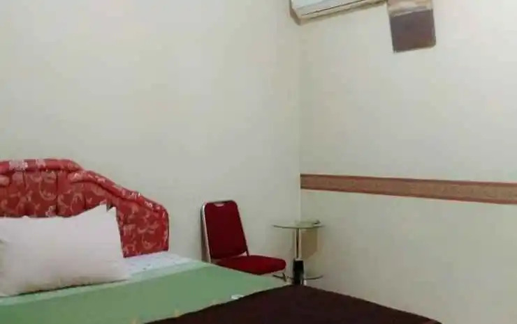Hotel Simpang Empat