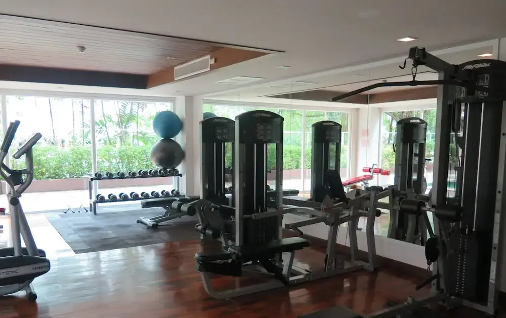 6-30 - 1 Bdr Condo With Balcony and Shared Pool