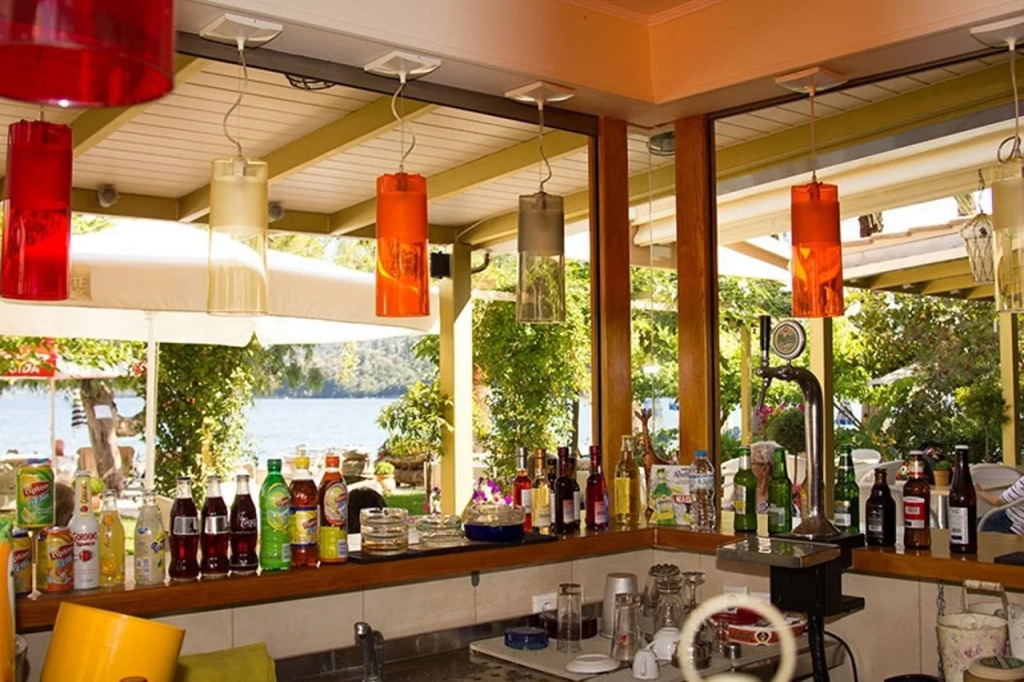 Eva Beach Hotel Lefkada