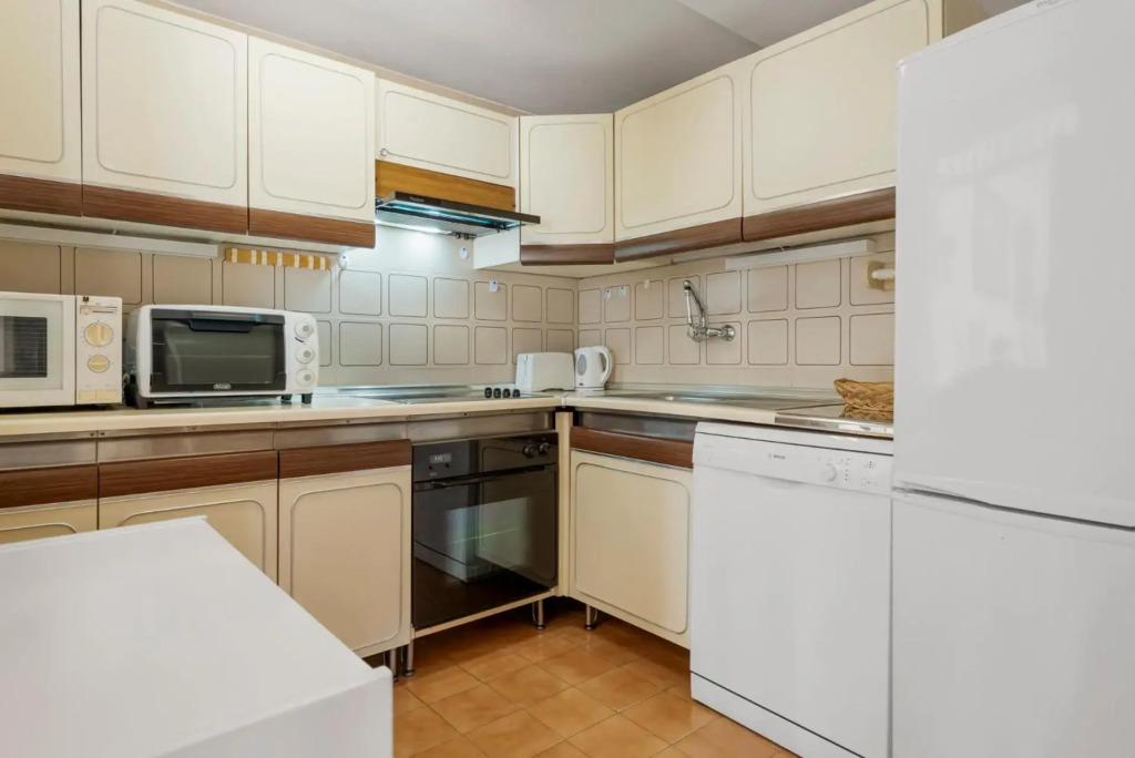 1 Bedroom Apartment in Andalucía del Mar - Puerto Banús