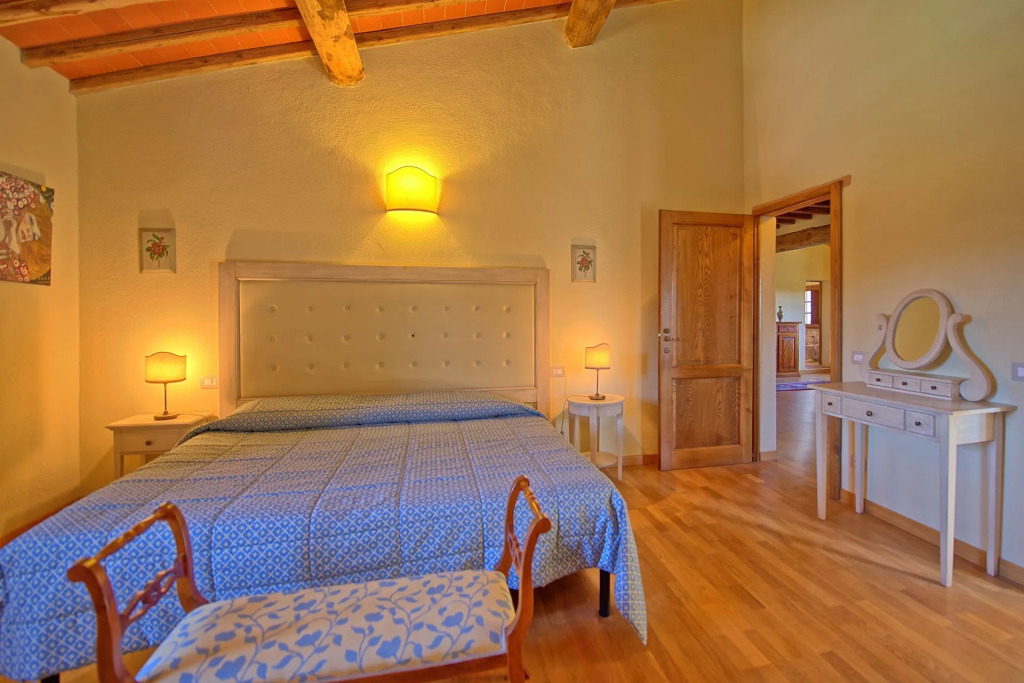Villa Il Caggio by PosarelliVillas