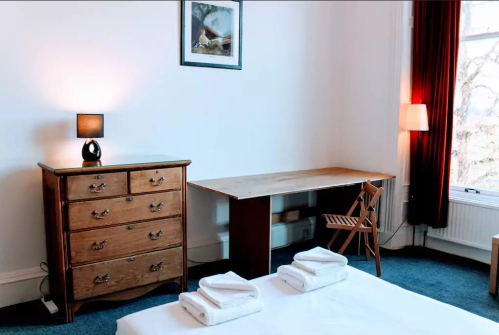 Traditional Apartment oer the Meadows