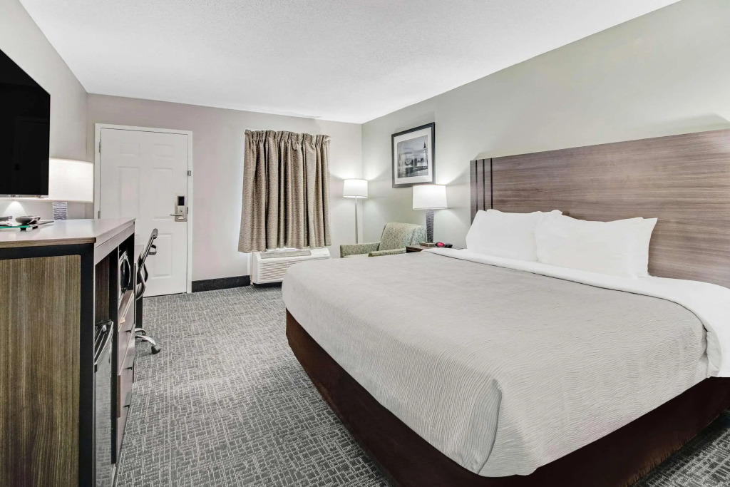 Quality Inn White House