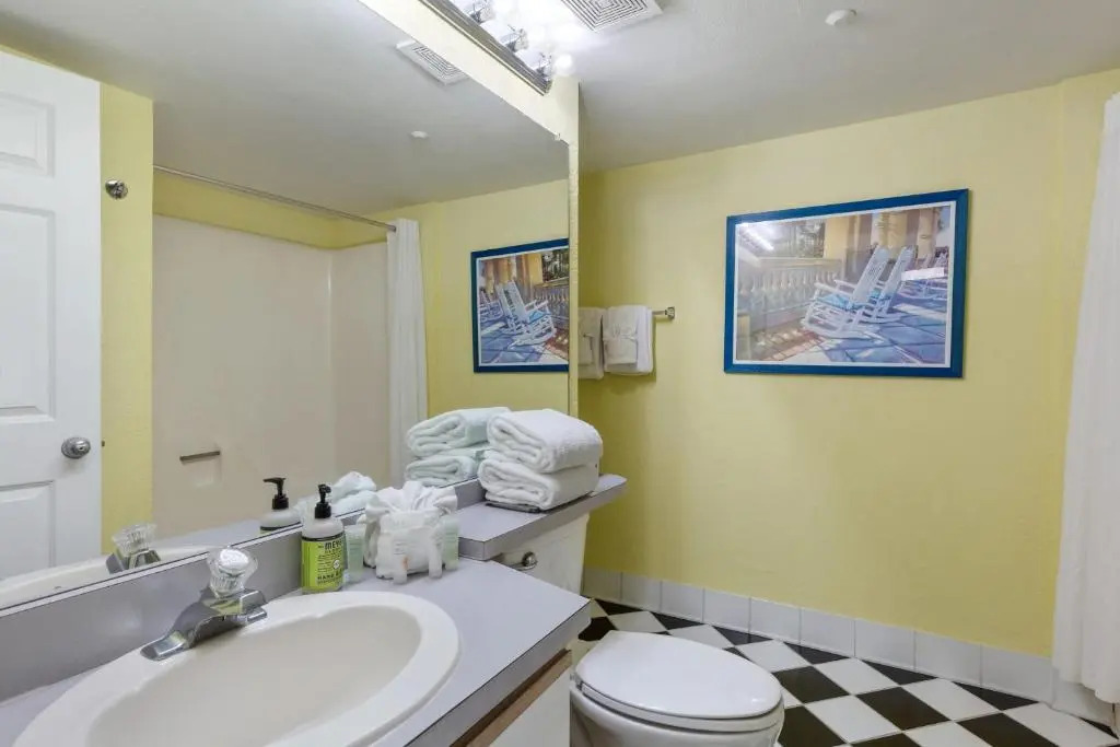 St Kitts Suite 412