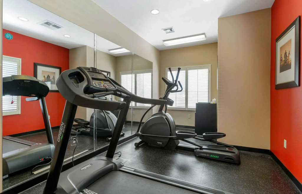 Extended Stay America Select Suites - Phoenix - Airport - E Oak St