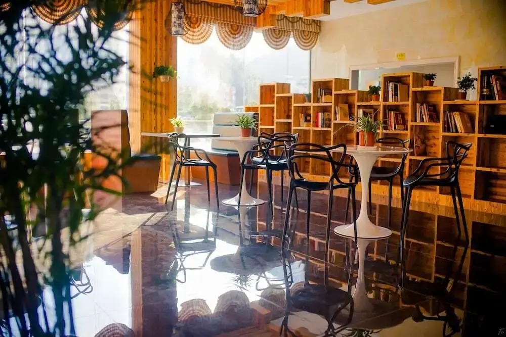 Huangshan IELTS Hotel