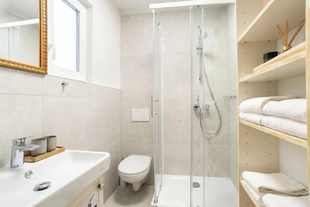 Selamare Apartment