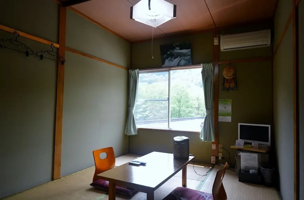 Oirase Guest house KEIGETSU