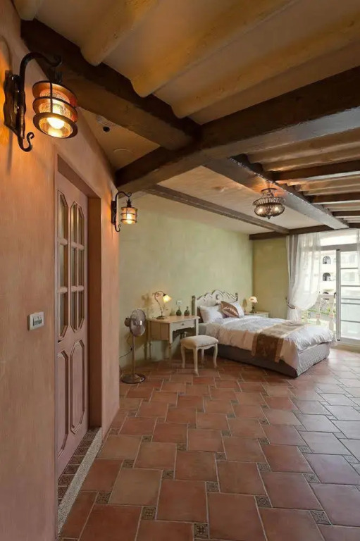 Bletani Hotel