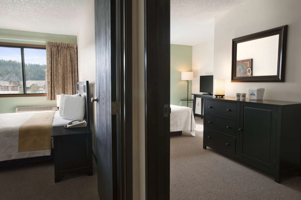 Days Inn by Wyndham Coeur dAlene