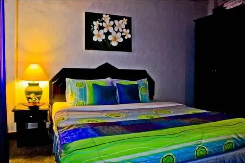 Cozy Suites @Jayakarta Hotel
