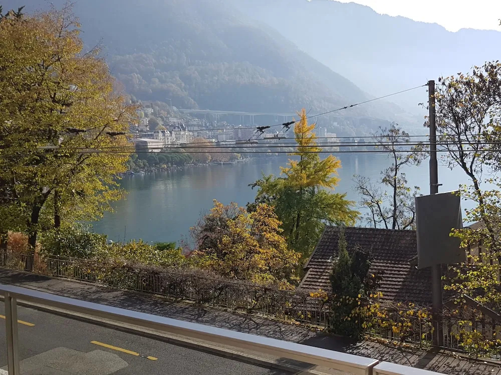Montreux Lake View Apartments and Spa - Swiss Hotel Apartments