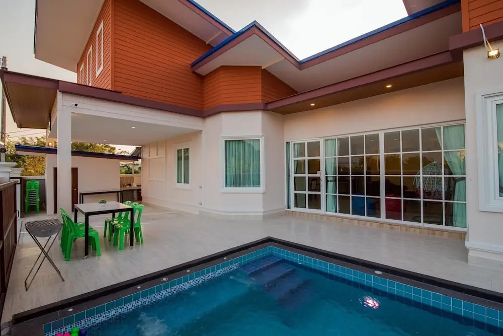 Iconic Pool Villa Hua Hin