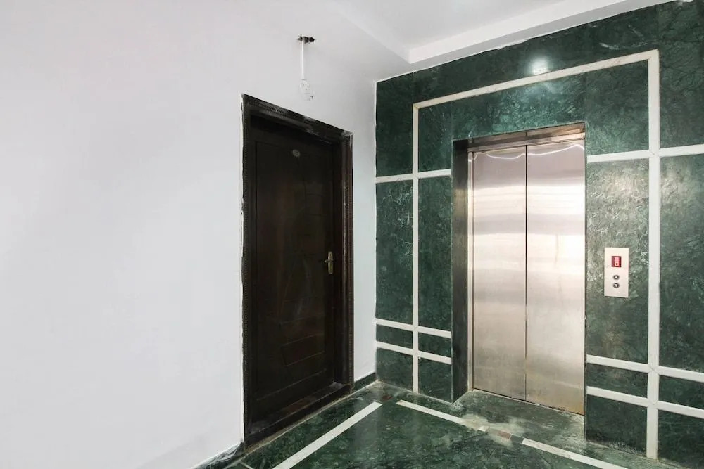 OYO 71431 Hotel Polo